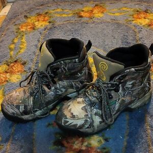 Cabela's Camouflage Winter Boots